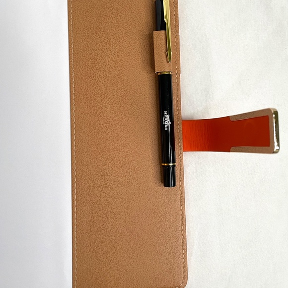 Hermes VIP Orange Notebook with Pen - Picture 8 of 11